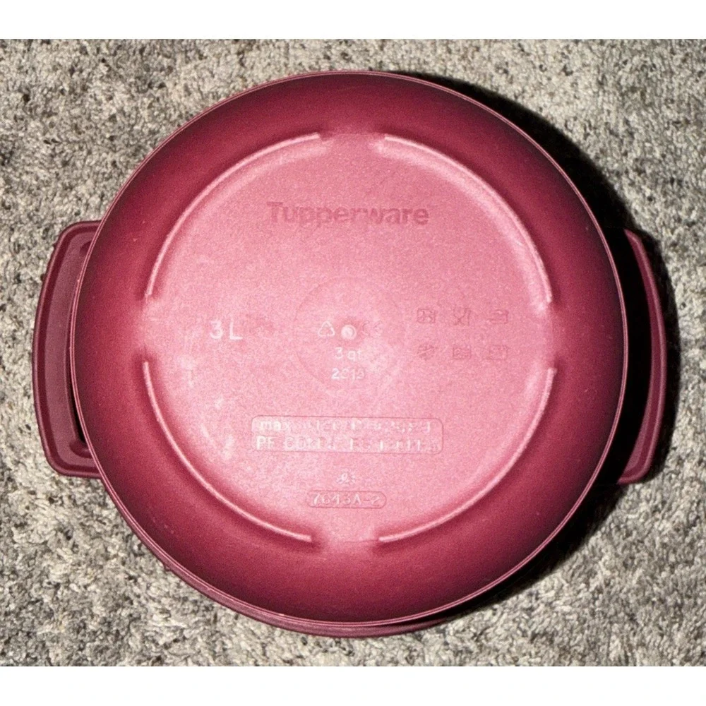 Tupperware used please